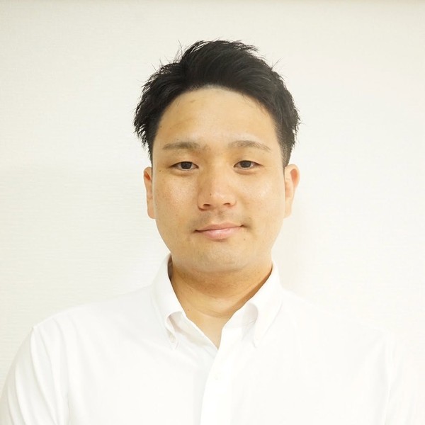 青木敦史氏